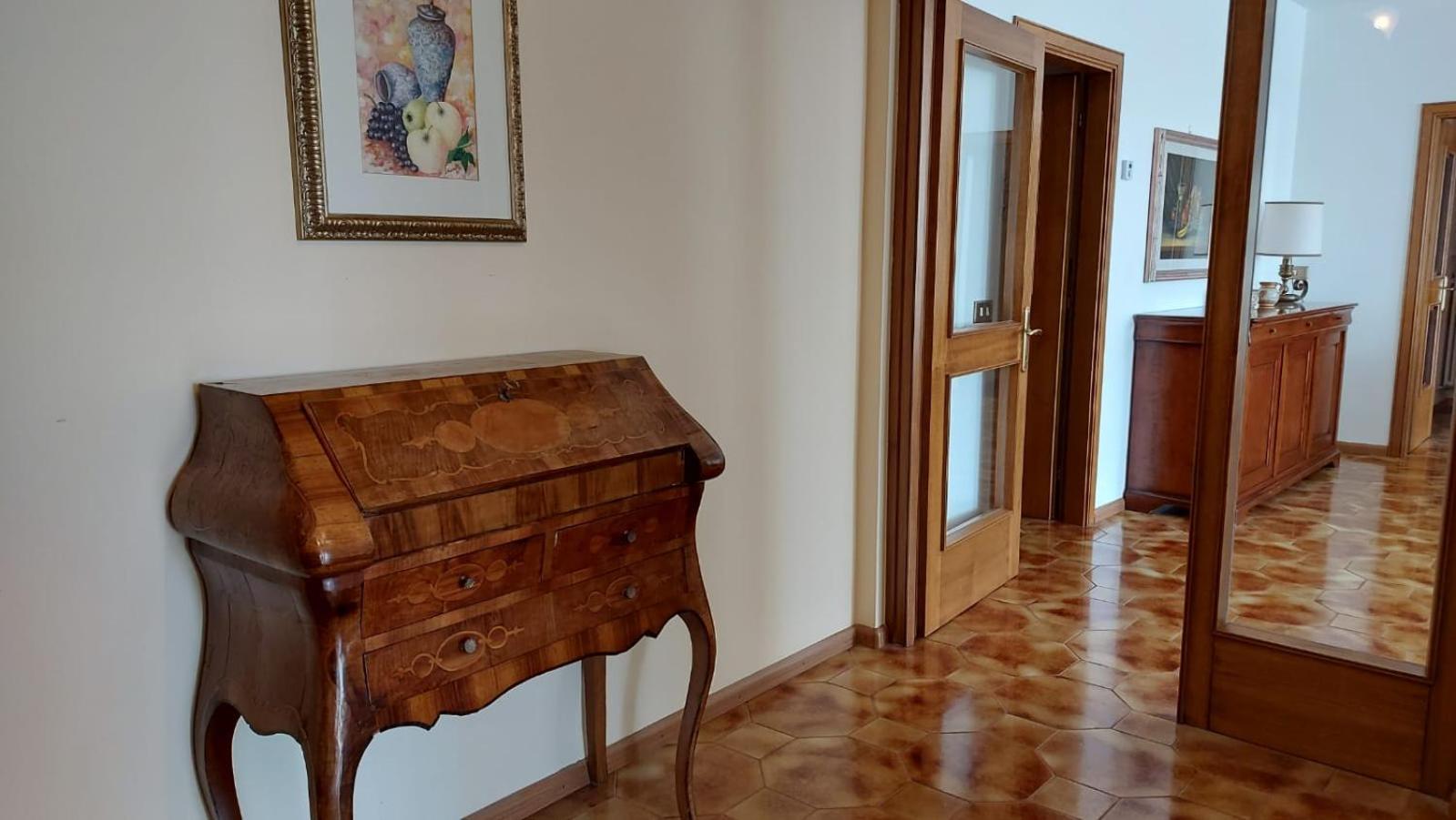 Casa Vacanze Paola Romeno Buitenkant foto