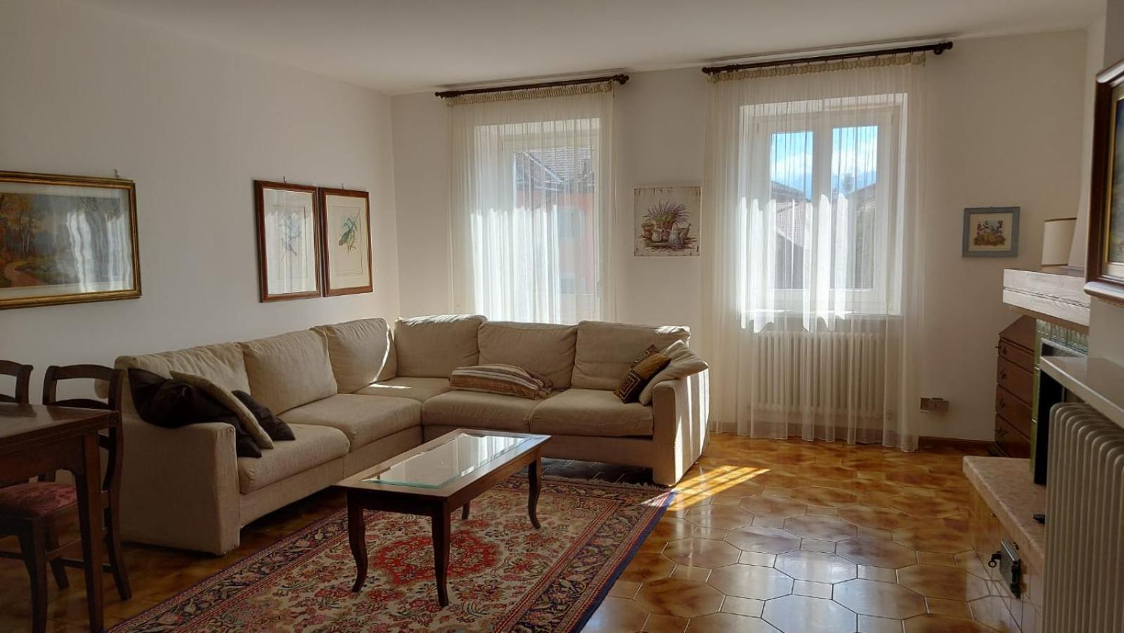 Casa Vacanze Paola Romeno Buitenkant foto